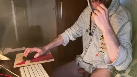 kissofbanned1983 online show from 30, 4, 2026