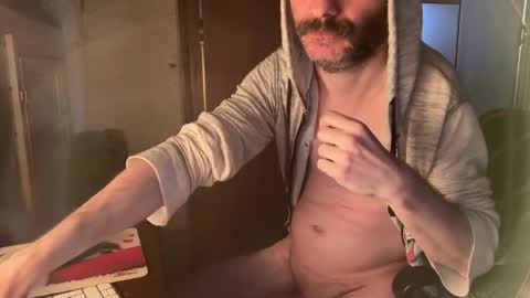 kissofbanned1983 online show from 9, 5, 2026