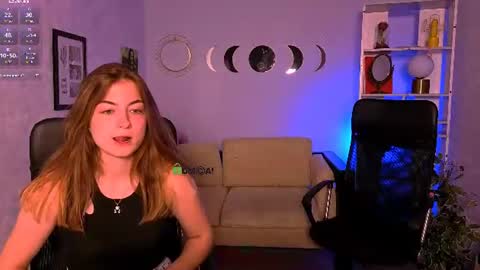 Snapshot of kitniss_dreamy chatting on 3, 7, 2026 kitniss online show from 3, 7, 2026