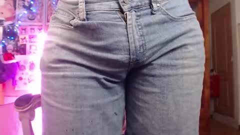 Snapshot of kitsunearineko chatting on 3, 12, 2024 Ari Keimiwrights online show from 3, 12, 2024