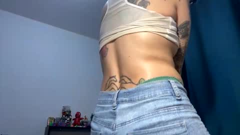 Snapshot of kitsunearineko chatting on 31, 12, 2024 Ari Keimiwrights online show from 31, 12, 2024