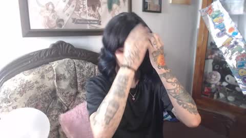 Snapshot of kitsunearineko chatting on 27, 10, 2025 Ari Keimiwrights online show from 27, 10, 2025