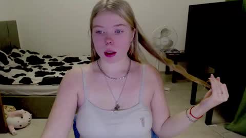 Jennyblonde and Emmabrunette online show from 9, 12, 2024