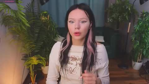 Snapshot of kitten_murray chatting on 20, 3, 2026 barbara online show from 20, 3, 2026