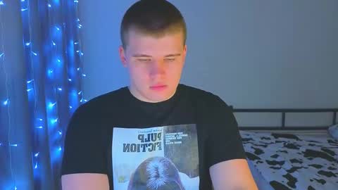 Snapshot of kittenmur chatting on 20, 11, 2025 Vlad online show from 20, 11, 2025