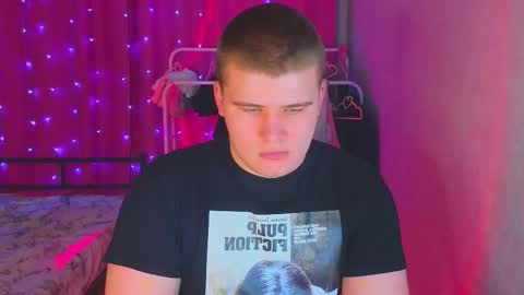 Snapshot of kittenmur chatting on 3, 3, 2026 Vlad online show from 3, 3, 2026