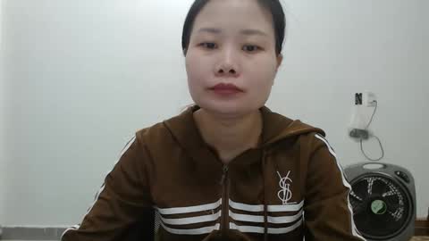 kitti_baby2x online show from 13, 3, 2026