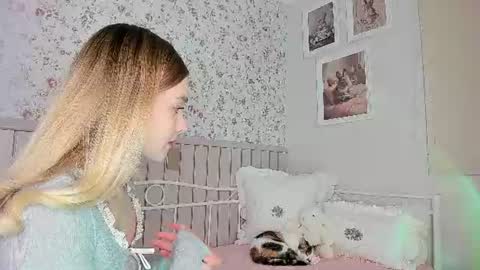 sophie online show from 16, 7, 2026