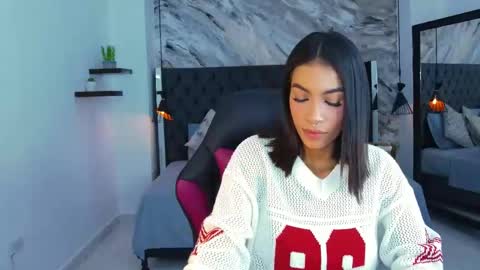 Kitty online show from 4, 5, 2026