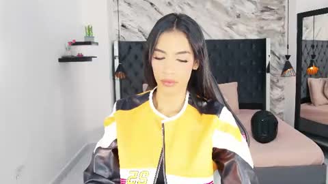 Kitty online show from 14, 7, 2026