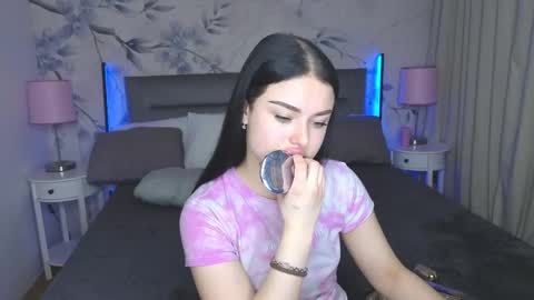 kitty_cut1ee_ online show from 2, 5, 2026