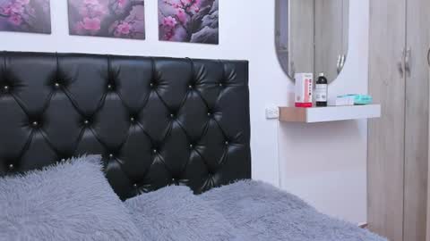 Snapshot of kitty_f00x chatting on 25, 6, 2026 kitty_f00x online show from 25, 6, 2026