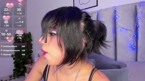 Camila online show from 28, 12, 2024