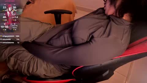 Camila online show from 10, 3, 2025