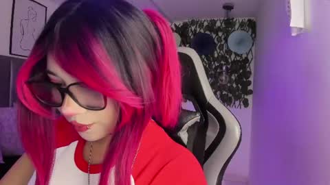 Snapshot of kitty_gang chatting on 16, 6, 2026 Camila online show from 16, 6, 2026