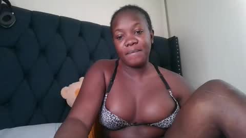 kitty_kerry online show from 21, 10, 2025