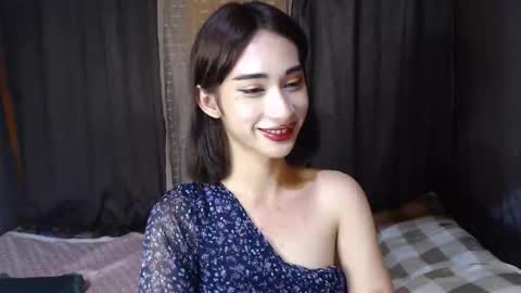 kitty_kim07 online show from 14, 10, 2025