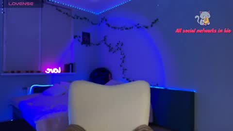 kitty_kristy1 online show from 30, 4, 2026