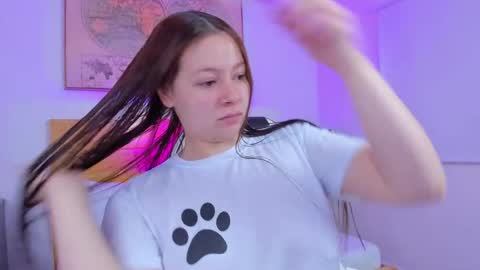 Snapshot of kitty_sweeety_ chatting on 9, 2, 2026 K I T T Y online show from 9, 2, 2026