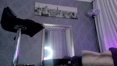 Kendall Saray   online show from 3, 3, 2025