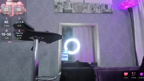 Kendall Saray   online show from 10, 10, 2025