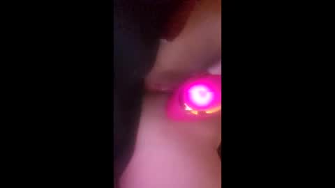 Snapshot of kittyittyxo chatting on 15, 1, 2026 kittyittyxo online show from 15, 1, 2026