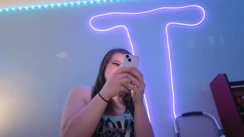 kittykat 1999 online show from 1, 10, 2025