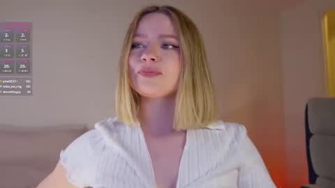 Snapshot of kittymeow_xxx chatting on 13, 6, 2026 Sofia online show from 13, 6, 2026
