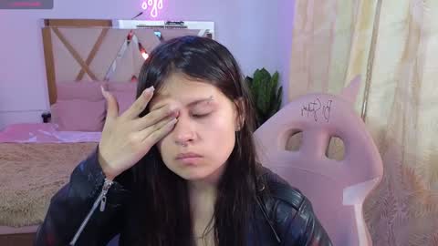 Kitty  online show from 28, 12, 2024