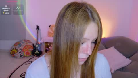  K I T T  Y  online show from 17, 7, 2026