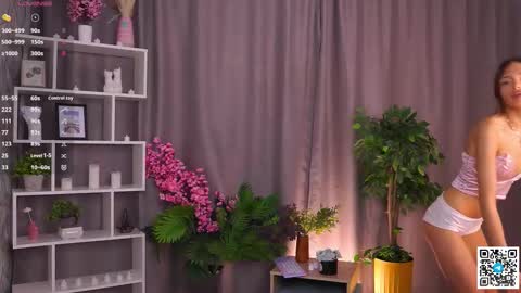 Snapshot of kittyummy chatting on 7, 3, 2026 Alice online show from 7, 3, 2026