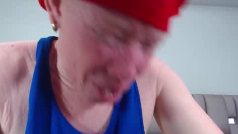 kittywhiteass online show from 21, 9, 2025