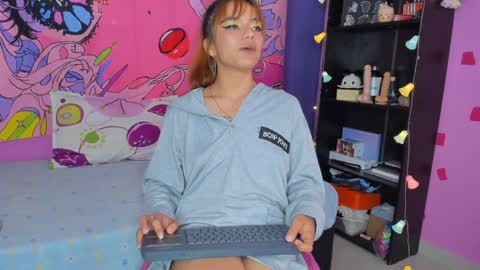 Kitty Zen online show from 21, 12, 2024