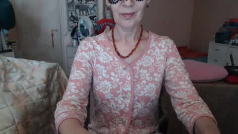 Snapshot of kiuminberry chatting on 14, 7, 2026 KiuminBerry online show from 14, 7, 2026