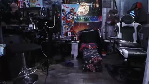 kiveuxmakeu online show from 18, 9, 2025