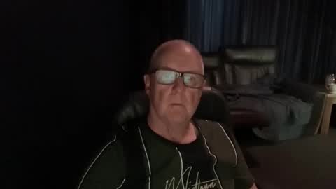 kiwi240759 online show from 25, 3, 2026