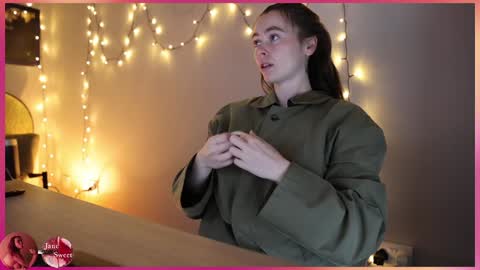 JaneSweet online show from 4, 10, 2025
