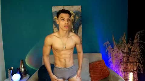 Snapshot of klaton__ chatting on 12, 10, 2025 klaton__ online show from 12, 10, 2025