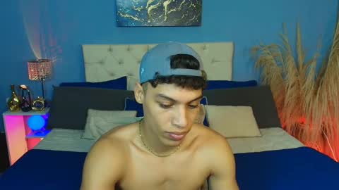 Snapshot of klaton__ chatting on 11, 11, 2025 klaton__ online show from 11, 11, 2025