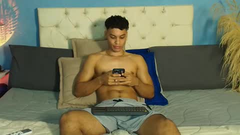 Snapshot of klaton__ chatting on 14, 12, 2025 klaton__ online show from 14, 12, 2025