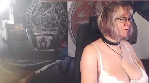 Michelle online show from 7, 7, 2026