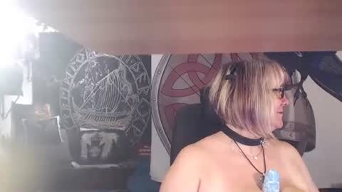 Michelle online show from 22, 7, 2026