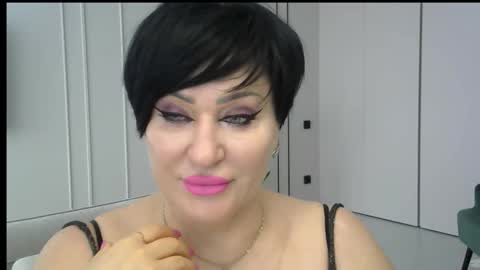 kleo901854860422 online show from 22, 4, 2026