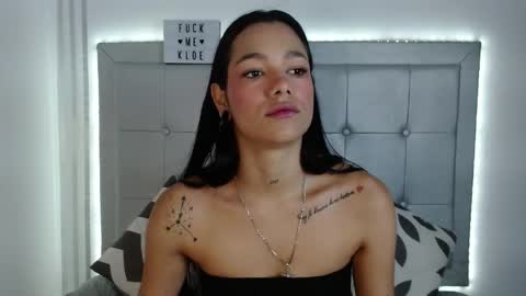 kloe__watson online show from 28, 4, 2026