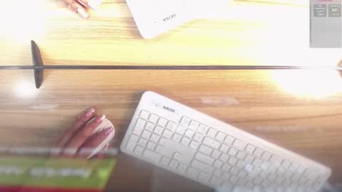 Snapshot of kloe_cooper chatting on 10, 9, 2025 kloe_cooper online show from 10, 9, 2025