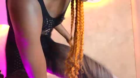 Snapshot of kloee_12 chatting on 15, 7, 2026 K L O E online show from 15, 7, 2026