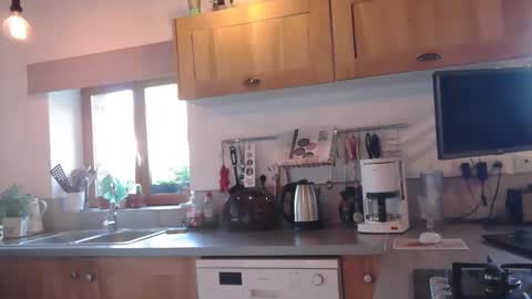 kloves2cum online show from 30, 4, 2026