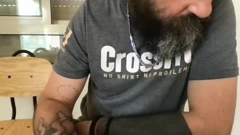 knicker76 online show from 11, 3, 2025