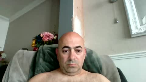 knickerwhipper online show from 18, 5, 2026