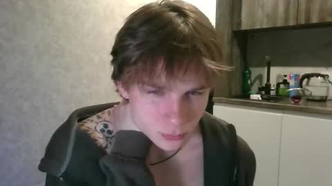 Snapshot of knotsiemens chatting on 1, 12, 2025 Adam online show from 1, 12, 2025